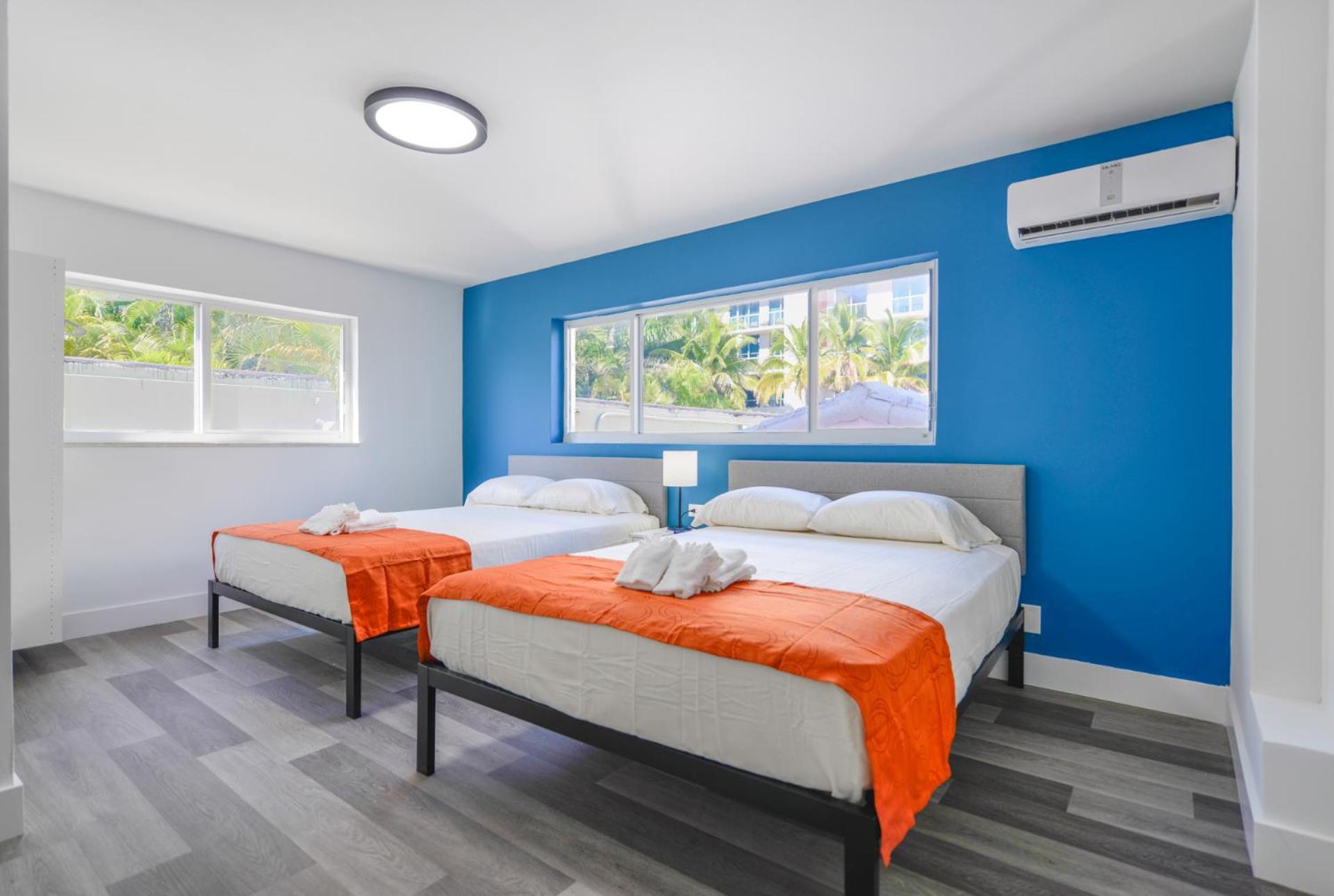 Radiant Unit With Parking And Pool - M26 Leilighet Hollywood Eksteriør bilde